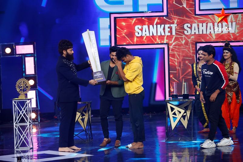 omkar host dance plus finale winner sanket arj