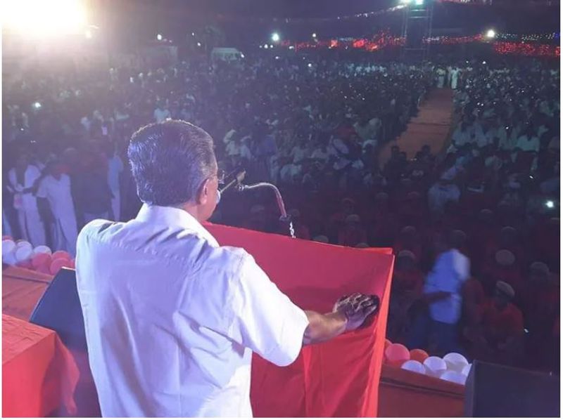 സമ്മേളന നഗരിയിൽ...