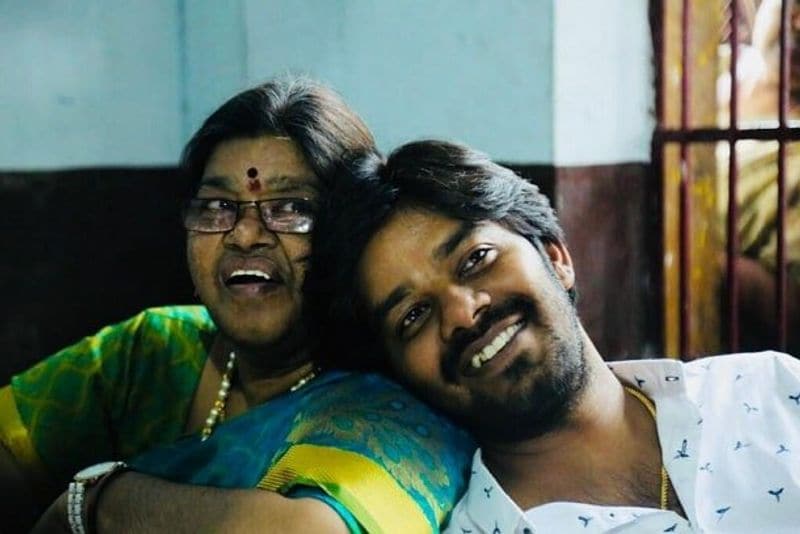 బుల్లితెర స్టార్ సుడిగాలి సుధీర్ బ్యూటిఫుల్ ఫ్యామిలీ పిక్స్