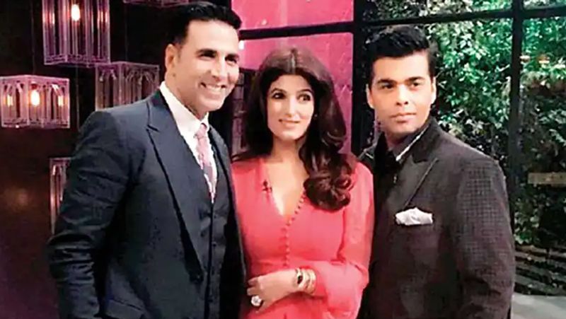 ट्विंकल ने ये भी बताया था कि एक बार उन्होंने करन जौहर के साथ बोर्डिंग स्कूल से भागने की कोशिश की थी, लेकिन गेट तक पहुंचने से पहले ही वो पकड़े गए थे। ट्विंकल ने बताया था कि हम पहाड़ी के आखिर में थे तो मैंने कहा नीचे लुढक जाओ, वहां से नाव लो और भाग चलो। हालांकि ऐसा करने में करन पकड़ लिए गए और वहां से उन्हें वापस चढ़ाया गया, जिसमें 2 घंटे लगे। इस वाकये के बाद करन बहुत ज्यादा डर गए थे और उन्होंने अपने पेरेंट्स से खुद को स्कूल से हटवाने के लिए कह दिया था। 