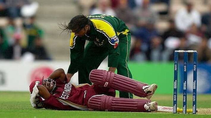 darren sammy reminds how shoaib akhtar bouncer brutally attacks brian lara darren sammy reminds how shoaib akhtar bouncer brutally attacks brian lara