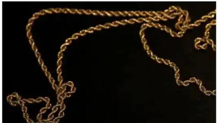 missing jewelery from body of a woman who died of covid in alappuzha was found in vandanam medical college hospital missing jewelery from body of a woman who died of covid in alappuzha was found in vandanam medical college hospital