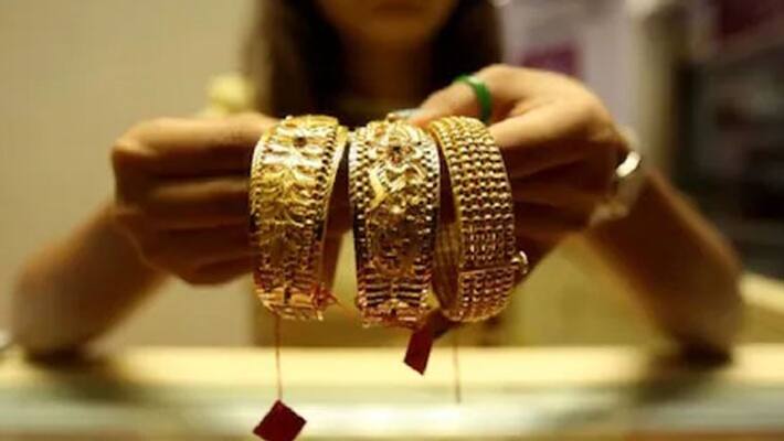 Girl Theft Jewellery For Her Boyfriend in Bengaluru grg Girl Theft Jewellery For Her Boyfriend in Bengaluru grg