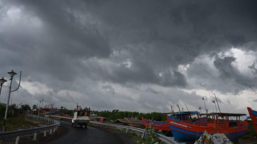 Cyclone Gulab To Make Landfall Today, Odisha And Andhra Pradesh On High ...