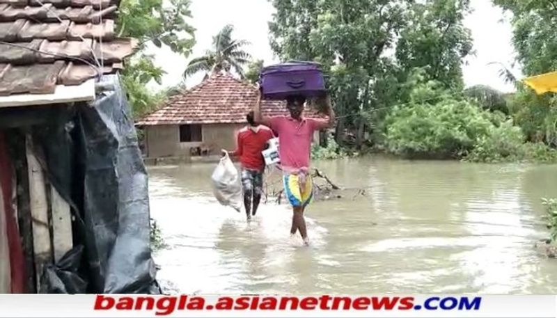 প্রবল শক্তিশালী ঘূর্ণিঝড় যশ (Cyclone Yaas)স্থলভাগে ইতিমধ্যেই আছড়ে পড়েছে ।