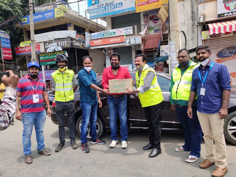 ಚರಣ್ ರಾಜ್ ನಟ, ನಿರ್ದೇಶಕ, ಸಂಗೀತ ನಿರ್ದೇಶಕ, ಚಲನಚಿತ್ರ ನಿರ್ಮಾಪಕ ಮತ್ತು ಬರಹಗಾರರಾಗಿಯೂ ಗುರುತಿಸಿಕೊಂಡವರು.