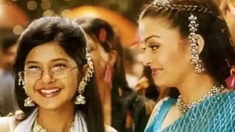 इतना ही नहीं जेनिफर ने 2003 में आई ऐश्वर्या राय और अभिषेक बच्चन की फिल्म 'कुछ ना कहो' में भी काम किया है। बता दें कि कुछ ना कहो फिल्म की शूटिंग के दौरान जेनिफर महज 17 साल की थीं। 