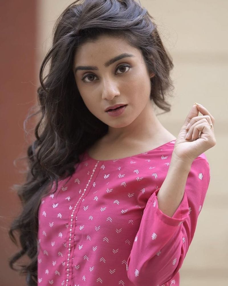 Neha Marda
Balika Vadhu fame Neha Marda confirmed that she had been approached for the season. In an interview with Saas Bahu Aur Betiya, Neha Marda said that shooting in Bio bubble feels like a mini trail for Bigg Boss house.