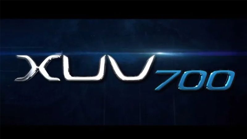 XUV 700 में ये होंगे फीचर्स
हाल ही में लॉन्च हुए XUV 700 के टीजर में कंपनी ने इस कार की झलक दिखाई थी। कंपनी के मुताबिक, ये कार पेट्रोल और डीजल दोनों ऑप्शन के साथ आएगी। डीजल मॉडल में 2.2-लीटर 4-सिलिंडर mHawk इंजन दिया गया है, जो 185 hp का पावर जेनरेट करता है। जबकि इसके पेट्रोल मॉडल में 2.0-लीटर इंजन मिलेगा, जो 190hp का पावर जेनरेट करता है। इसके साथ ही इसमें 6-स्पीड मैनुअल और ऑटोमैटिक ट्रांसमिशन दोनों ऑप्शन दिया जाएगा। 