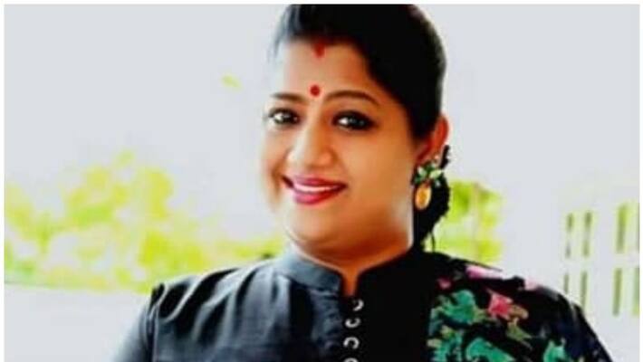 Actress Priyanka Anoop Nair questioned by police Actress Priyanka Anoop Nair questioned by police