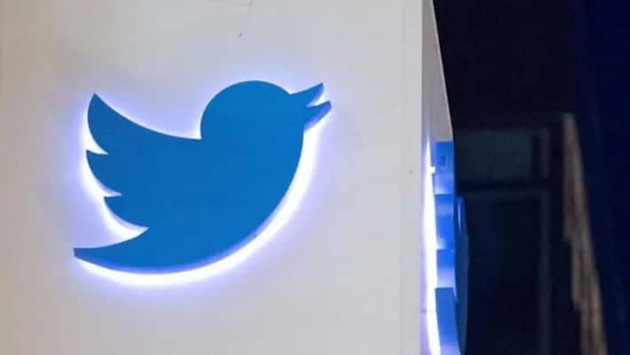 Delhi High Court ask Twitter to remove objectional post of Hindu God-Goddess Delhi High Court ask Twitter to remove objectional post of Hindu God-Goddess
