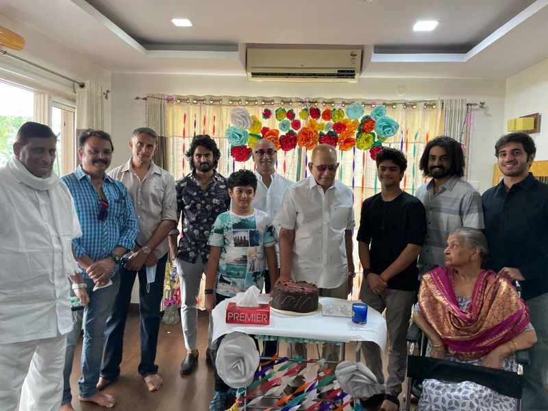 కృష్ణ బర్త్ డే ఫోటోలు.