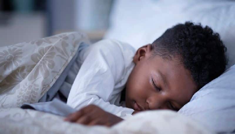 parenting tips what age should kids stop sleeping in their parents in tamil mks