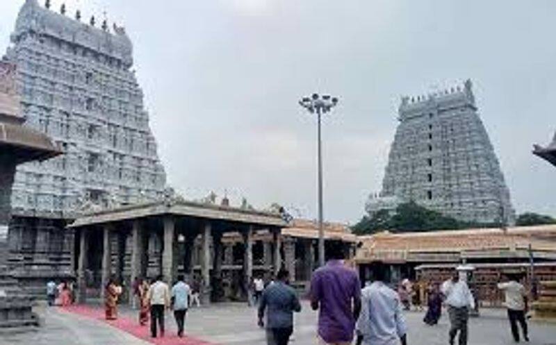 Chennai high court issue temple related order to Tn government