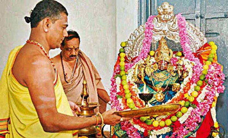 TN Government announced RS.4000 for Temple workers