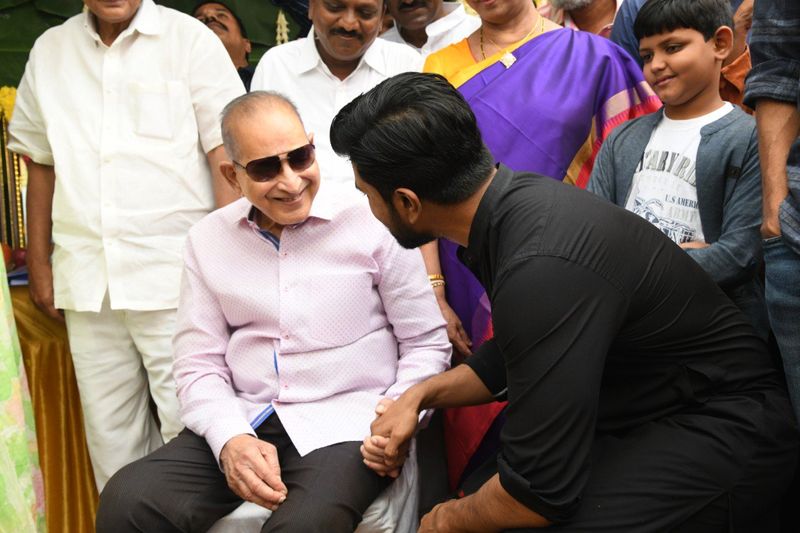 సూపర్ స్టార్ కృష్ణ అరుదైన ఫోటోలు(బర్త్ డే స్పెషల్).