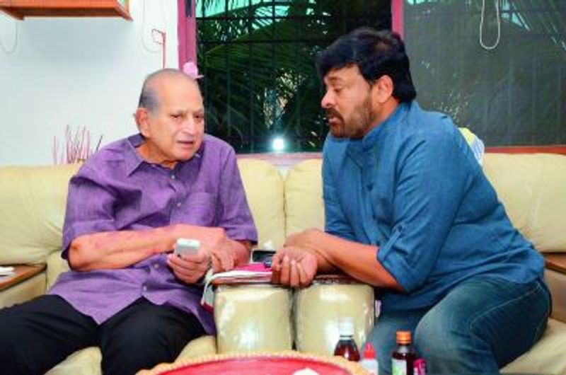 సూపర్ స్టార్ కృష్ణ అరుదైన ఫోటోలు(బర్త్ డే స్పెషల్).