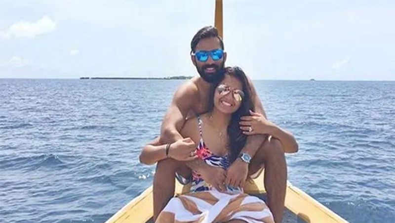 T20 World Cup 2021 - Dinesh Karthik and Dipika Pallikal become parents to twin boys ALB