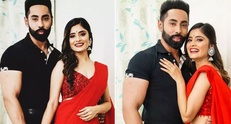 ఫేమస్ హిందీ సీరియల్ ససురాల్ సిమర్ కా నటి వైశాలి టక్కర్ ఈ ఏడాదే పెళ్లి చేసుకోవాలని అనుకున్నారు. డాక్టర్ అభినందన్ సింగ్ హుందాల్తో ఏప్రిల్లో ఆమె నిశ్చితార్థం కూడా జరిగింది. జూన్లో వివాహం చేసుకోవాలని ముహూర్తం పెట్టుకున్నారు. ఐతే కరోనా కారణంగా ఏర్పడిన దుర్భర పరిస్థితుల మధ్య పెళ్లి చేసుకోలేనని ఆమె చెప్పారు. వీరిద్దరి పెళ్లి జరగాలంటే సాధారణ పరిస్థితులు ఏర్పడాలి.