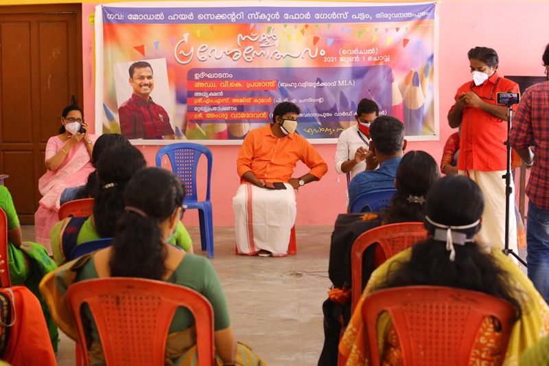 അപ്പോഴേക്കും പ്രതിസന്ധി പരിഹരിക്കാനാകുമോയെന്ന് ഉറപ്പില്ലെന്നതാണ് അവസ്ഥ. സംസ്ഥാനത്തെ സാമ്പത്തിക പ്രതിസന്ധി നിയമനക്കാര്യത്തില് സര്ക്കാറിനെ ഏറെ വലയ്ക്കുന്നു.