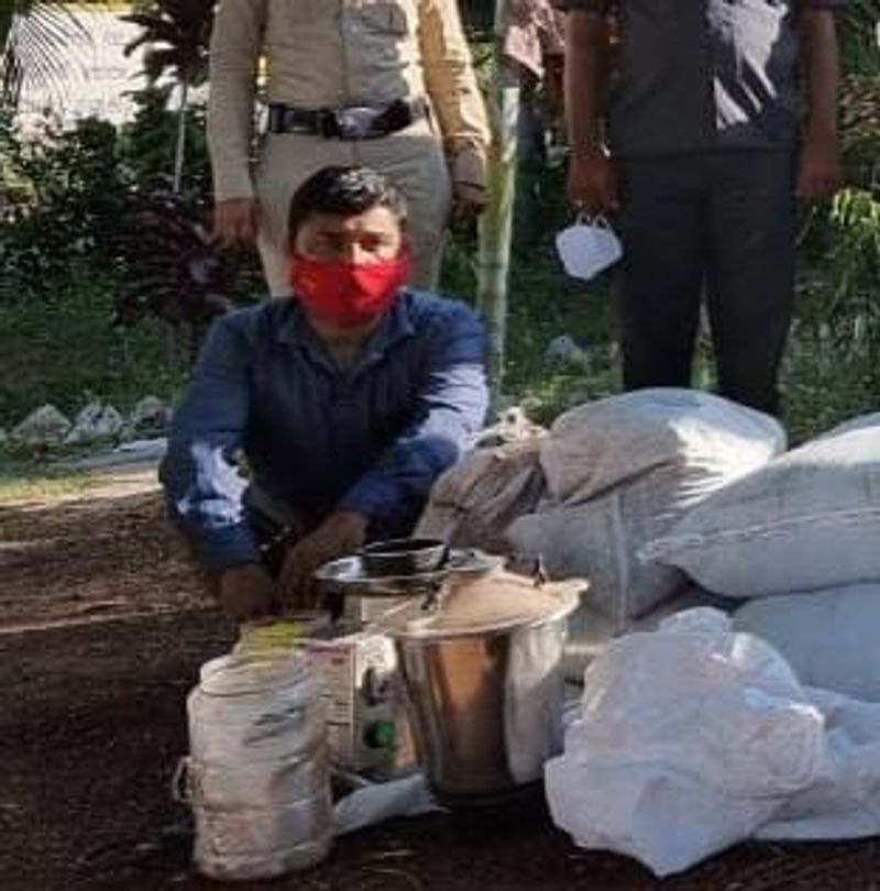 ದೇಹಕ್ಕೆ ಹಾನಿಕರವಾದ ಮಾದಕ ವಸ್ತುಗಳನ್ನ ಬಳಕೆ ಮಾಡಿ ಮಾವಾ ತಯಾರಿಸುತ್ತಿದ್ದ ಖದೀಮರು