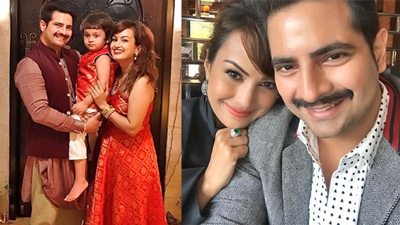शादी के 5 साल बाद मां बनीं निशा रावल :
शादी के 5 साल बाद यानी 2017 में करन और निशा पेरेंट्स बने। निशा ने 14 जून, 2017 को बेटे को जन्म दिया। कपल ने अपने बेटे का नाम कविश रखा है, जो अब चार साल का हो चुका है। करन जब ‘बिग बॉस 10’ में बतौर कंटेस्टेंट गए थे, उसी वक्त उन्हें निशा रावल की प्रेग्नेंसी का पता चला था। 