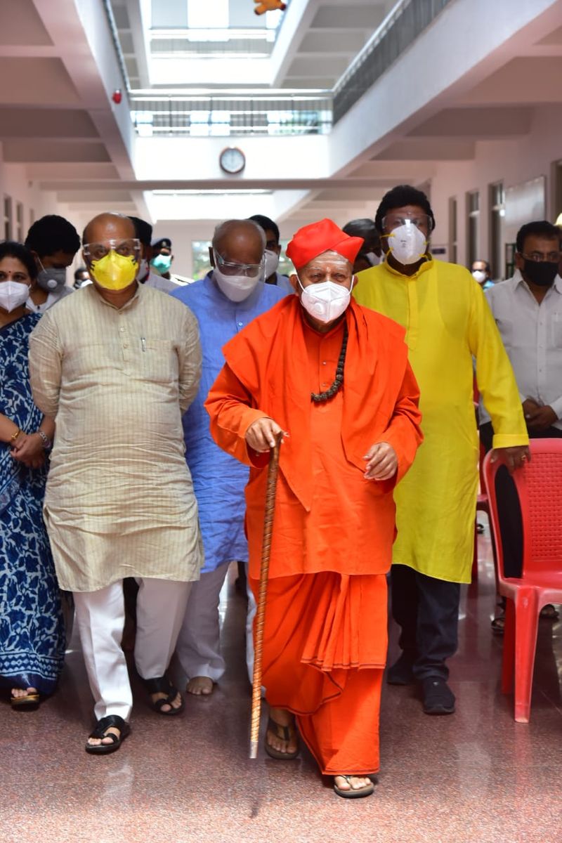 ಜಿಲ್ಲಾಡಳಿತ, ಜಾನ್ ಮೈನ್ಸ್ ಸಂಯುಕ್ತಾಶ್ರಯದಲ್ಲಿ ಈ ಕೊವಿಡ್ ಕೇರ್ ಸೆಂಟರ್ ನಡೆಯಲಿದೆ