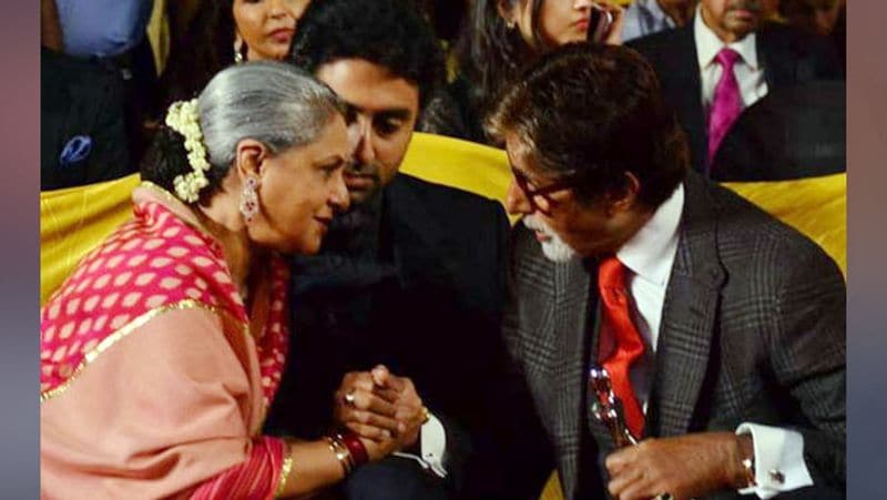 Amitabh bachchan once kissed jaya bachchan in public during presence of Abhishek BRD