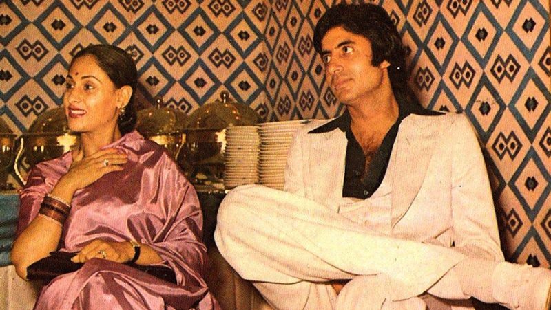 दोनों ने कई हिट फिल्मों में साथ काम किया है। अमिताभ और जया ने पहली बार फिल्म बंसी बिरजू में साथ काम किया था। इसके बाद 'जंजीर', 'अभिमान', 'चुपके चुपके', 'मिली', 'शोले' 'सिलसिला', 'कभी खुशी कभी गम' जैसी फिल्मों में साथ काम किया। 