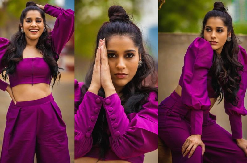 ఇక రష్మీ నటించిన బొమ్మ బ్లాక్ బస్టర్ మూవీ విడుదలకు సిద్ధంగా ఉంది. లాక్ డౌన్ ముగిసిన తరువాత బొమ్మ బ్లాక్ బస్టర్ థియేటర్స్ లోకి రానుంది.