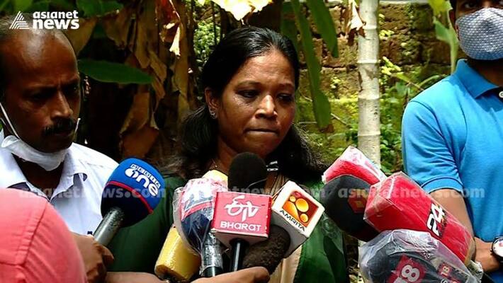 praseetha azhikkod against k srendran ck janu praseetha azhikkod against k srendran ck janu