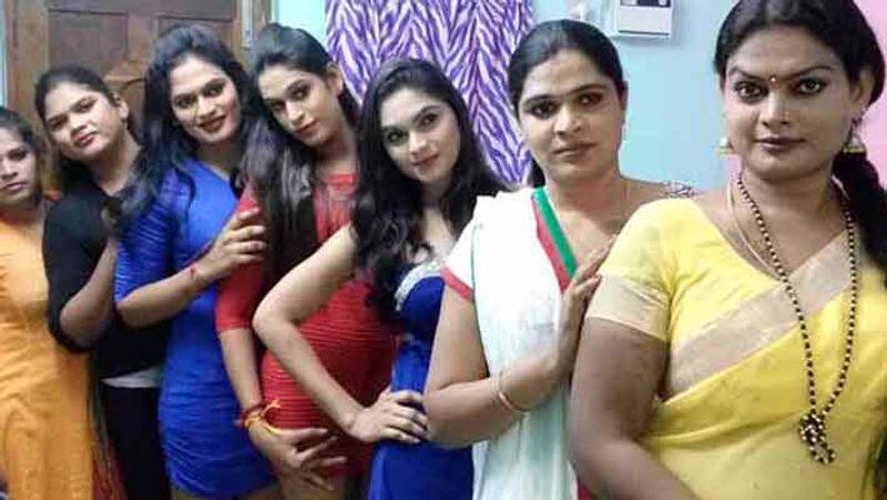 Transgender corona vaccination case chennai high court order to TN government