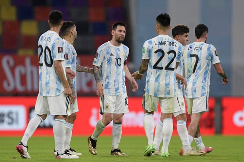 Argentina es uno de los verdaderos favoritos para ganar, y Argentina indudablemente liderará y liderará a su estrella contemporánea Lionel Messi.  Con esta probablemente su última aparición en el torneo, no dejará piedra sin remover para llevar a su equipo a la gloria, ya que estuvo cerca en 2015 y 2016. La selección nacional hasta ahora.