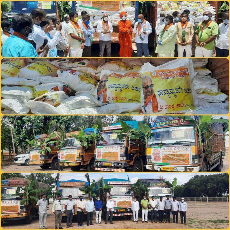 MLA Halappa Achar Given Ten Thousand grocery Kit at Yelburga in Koppal grg
