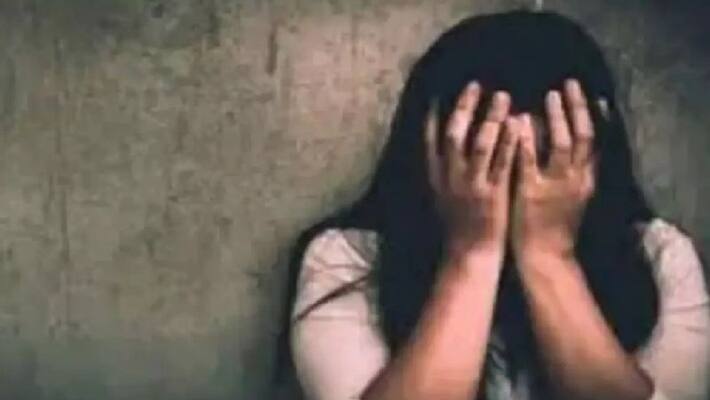 man molested woman in tamilnadu, 8 arrested man molested woman in tamilnadu, 8 arrested