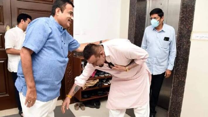 Nitin Gadkari revealed a story when he ordered to demolish his wife's father house for a road project Nitin Gadkari revealed a story when he ordered to demolish his wife's father house for a road project