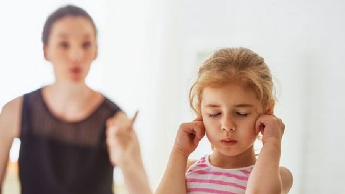 These habits of the parents can destroy the self-confidence of the child bmm These habits of the parents can destroy the self-confidence of the child bmm