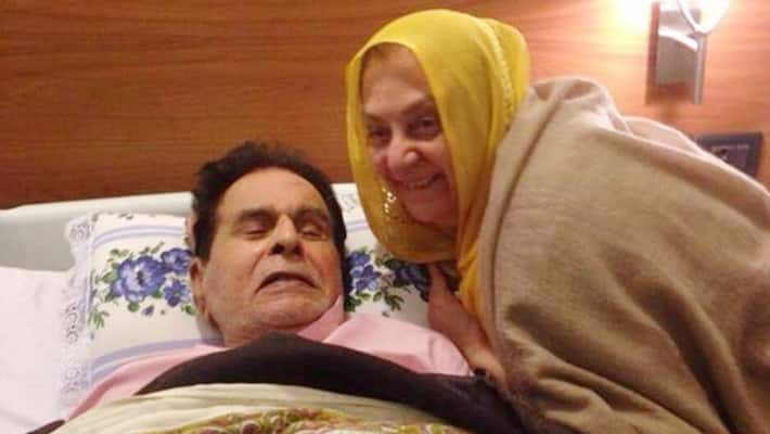 Health Update: 98 साल के दिलीप कुमार की मौत की खबर पर भड़की पत्नी सायरा  बानो, बोली- ठीक है साहब | saira banu get angry on 98 year old dilip kumar  death