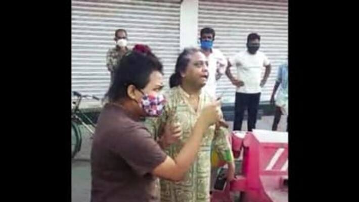 I will take your uniform .. The female lawyer who robbed the policemen .. Case registered under 6 sections .. I will take your uniform .. The female lawyer who robbed the policemen .. Case registered under 6 sections ..