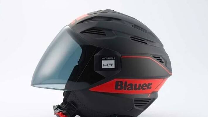 Went without a helmet during an inspection by the Department of Motor Vehicles Passengers shocked Went without a helmet during an inspection by the Department of Motor Vehicles Passengers shocked