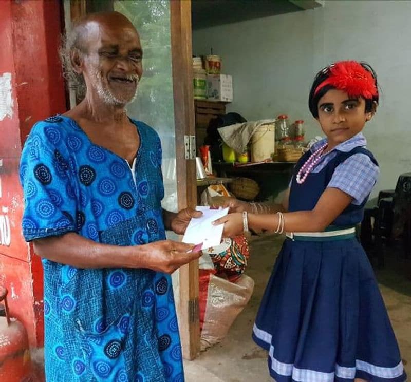 മാധ്യമപ്രവർത്തകനായ സനു കുമ്മിൾ യഹിയക്കയുടെ പ്രതിഷേധജീവിതം ‘ഒരു ചായക്കടക്കാരന്റെ മൻകി ബാത്’ എന്നപേരിൽ ഡോക്യുമെന്റിറി ചെയ്തു. ഇതോടെ ഇന്ത്യയിലെ വിവിധ സംസ്ഥാനങ്ങളിലെ മാധ്യമങ്ങളില് യഹിയക്ക തരംഗമായി. 2018 ലെ ഐഡിഎസ്എഫ്എഫ്കെയിൽ മികച്ച ഹ്രസ്വ ഡോക്യുമെന്ററിക്കുള്ള അവാർഡിന് ‘ഒരു ചായക്കടക്കാരന്റെ മൻകി ബാത്’ തെരഞ്ഞെടുക്കപ്പെട്ടു. 
