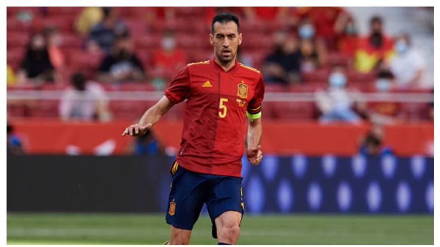 ADIDAS Spain Away Jersey 2022 FIFA World Cup Sergio Busquets #5 XL  Barcelona NEW