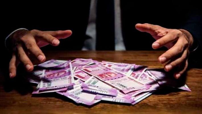 Customers To Get Rs 5 Lakh Insurance On Bank Deposits Within 90 Days Of Moratorium pod Customers To Get Rs 5 Lakh Insurance On Bank Deposits Within 90 Days Of Moratorium pod