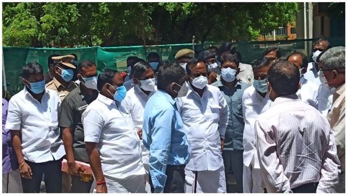 Dillalangadi hidden for 6 months ... Will Minister Muthusamy take action ..? Dillalangadi hidden for 6 months ... Will Minister Muthusamy take action ..?