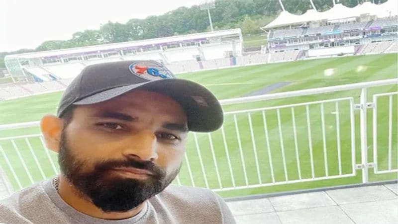 शमी को लेकर दिग्गजों ने की भविष्यवाणी
हाल ही में भारत के पूर्व क्रिकेटर पार्थिव पटेल और इरफान पठान ने भविष्यवाणी की है कि भारत के तेज गेंदबाज मोहम्मद शमी वर्ल्ड टेस्ट चैंपियनशिप में सबसे ज्यादा विकेट लेने वालों बॉलरों में शामिल होंगे।