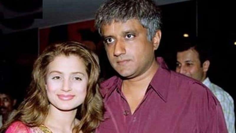 उन्होंने इसी इंटरव्यू में बताया था-एक बार उन्होंने मुझे सुबह 4 बजे विक्रम के साथ देख लिया तो मां ने मेरी चप्पल से पिटाई कर दी थी। इसके बाद अक्सर वे मेरी पिटाई चप्पल से करने लगी थी। रोज-रोज की पिटाई से तंगाकर मैंने घर छोड़ दिया।