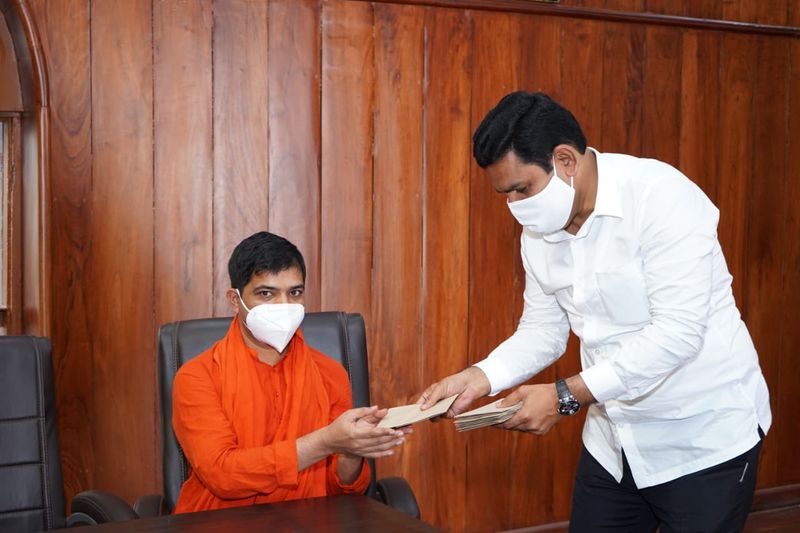 ಸುತ್ತೂರು ಮಠಕ್ಕೂಭೇಟಿ ನೀಡಿದ್ದ ಬಿ.ವೈ.ವಿಜಯೇಂದ್ರ