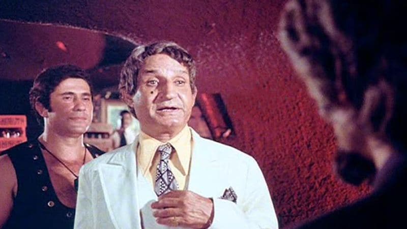 बता दें कि बतौर विलेन के रूप में उन्हें दिलीप कुमार की फिल्म कोहिनूर से मिली थी। वे देव आनंद की कई फिल्मों में विलेन के रोल में नजर आए। जीवन को मनमोहन देसाई की फिल्म अमर अकबर एंथोनी और धरमवीर में विलेन का रोल निभाने के लिए भी जाना जाता है। 