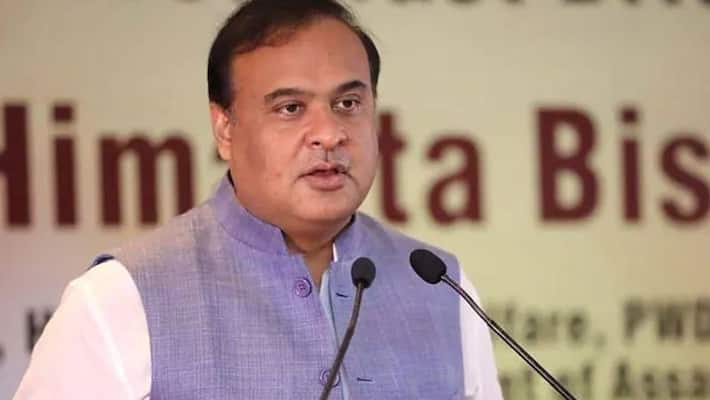 Maharashtra crisis Shiv Sena helped in highlighting flood situation says Assam CM Himanta Biswa Sarma gcw Maharashtra crisis Shiv Sena helped in highlighting flood situation says Assam CM Himanta Biswa Sarma gcw