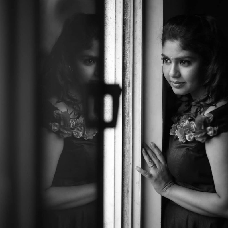பாண்டியன் ஸ்டோர் மீனாவா இது?